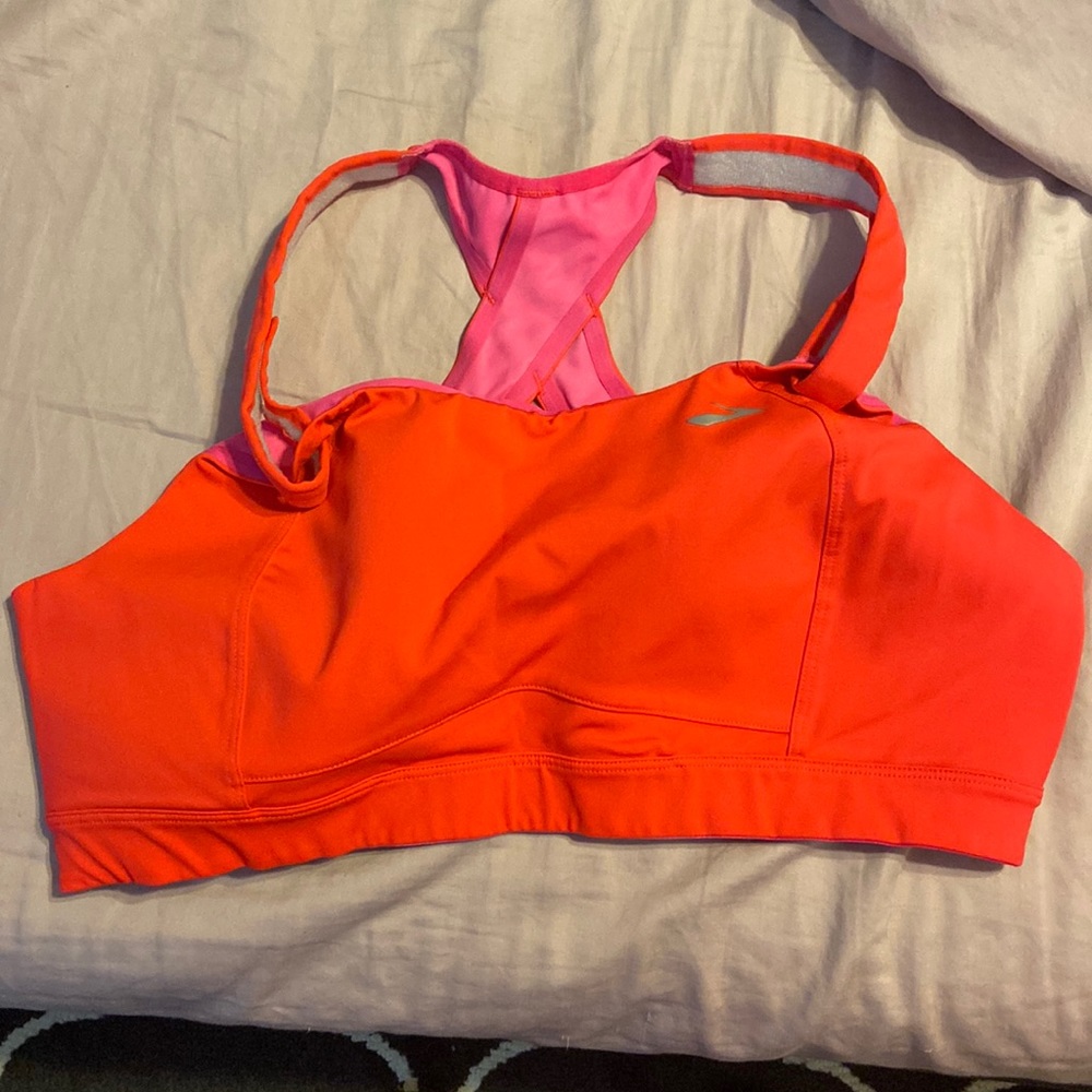 Brooks sports bra
